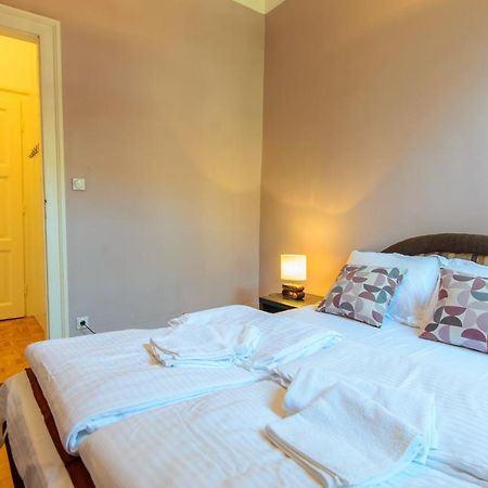 Apartment Greenview Belgrade Extérieur photo
