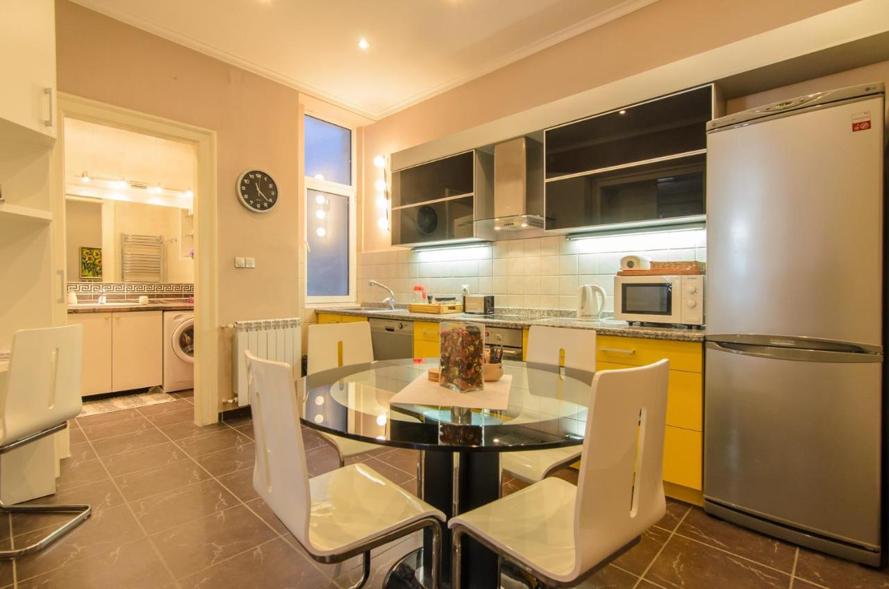 Apartment Greenview Belgrade Extérieur photo