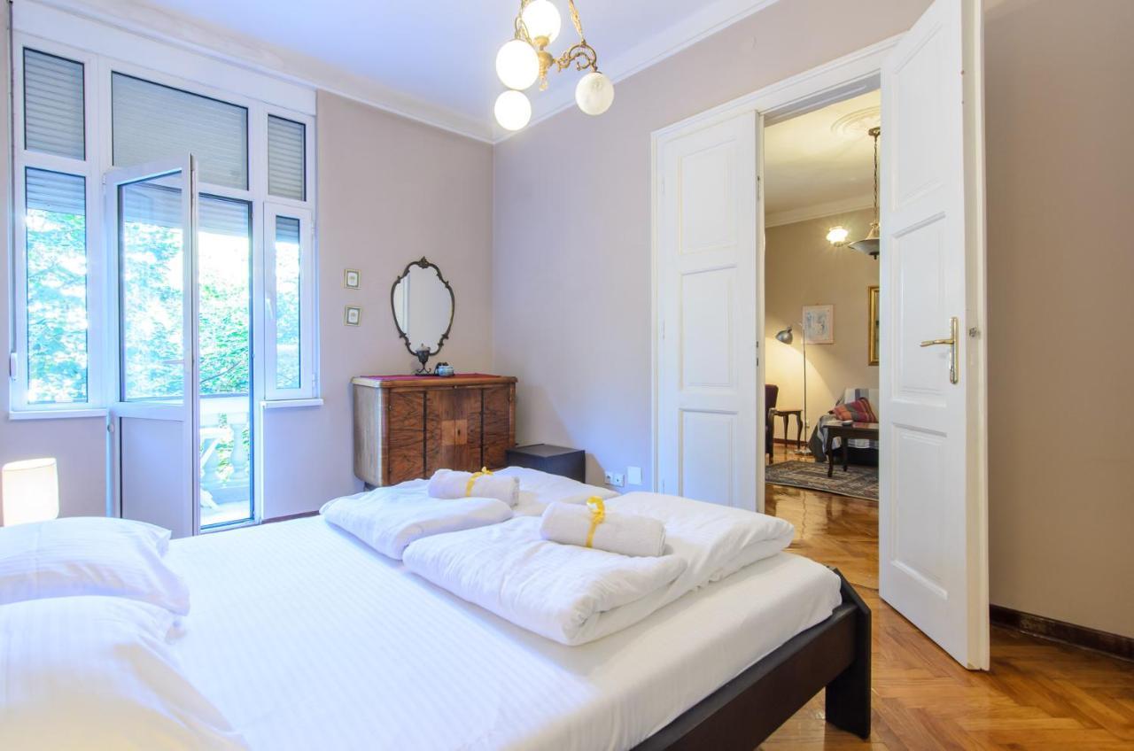Apartment Greenview Belgrade Extérieur photo